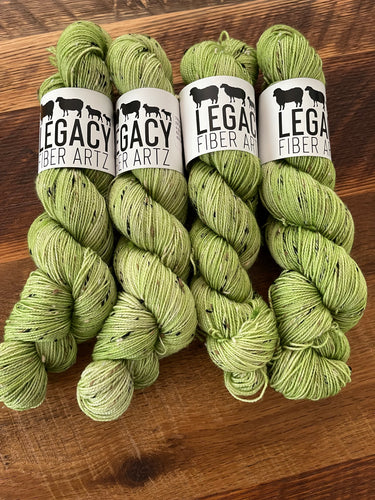 DISCOUNTED Guac: Tweed Fingering