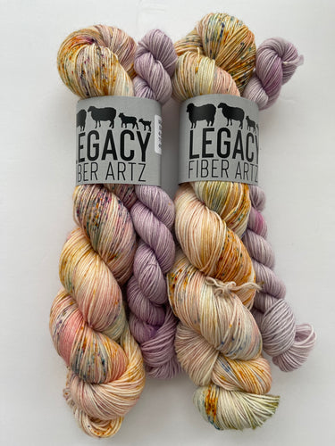 Miss Piggy Cratchit Sock Set