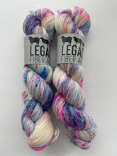 Gonzo Dickens Cozy Toes