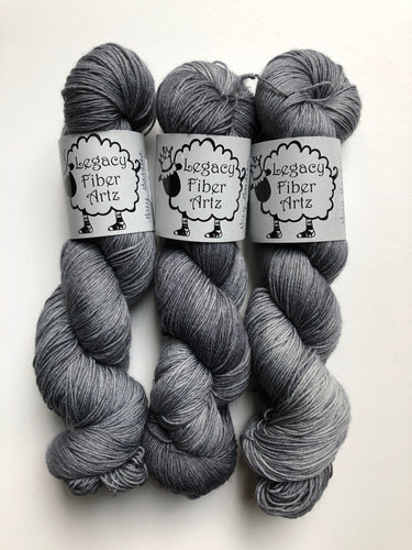 Grey Gardens Cozy Toes