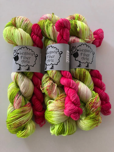Grinch Sock Kit